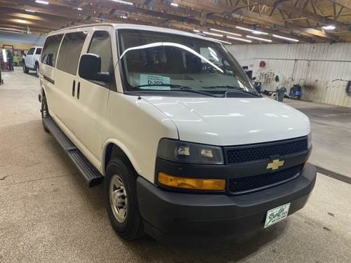 2022 Chevrolet Express Passenger