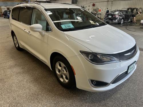 2017 Chrysler Pacifica