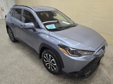 2024 TOYOTA COROLLA CROSS
