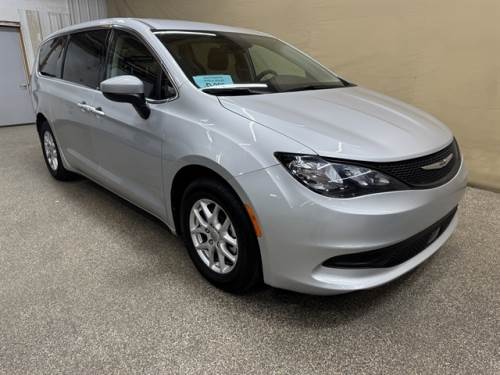 2023 Chrysler Voyager