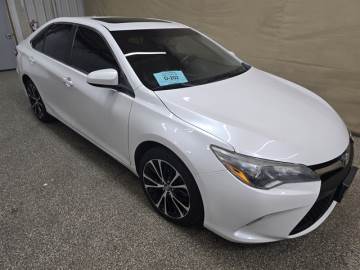 2015 TOYOTA CAMRY