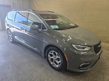 2022 CHRYSLER PACIFICA