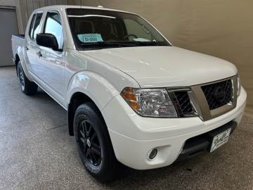 2017 NISSAN FRONTIER