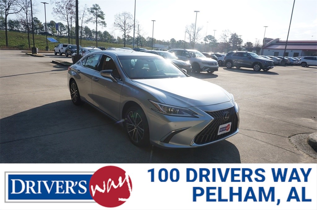 2024 Lexus ES 350's photo