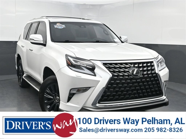 2025 Nissan Pathfinder Platinum 2WD's photo