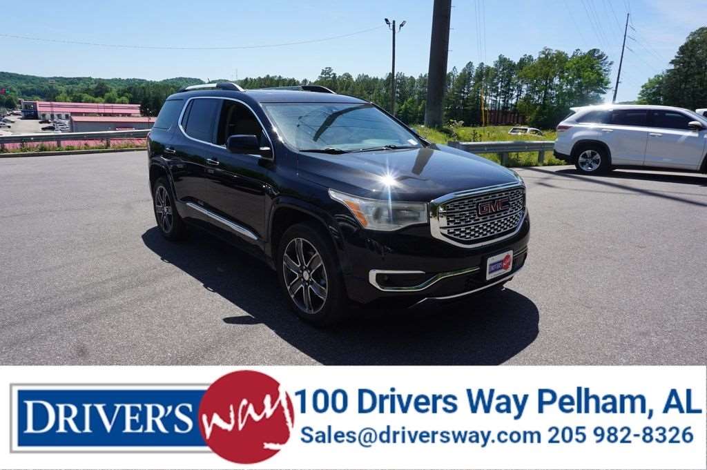 2019 GMC Acadia Denali FWD's photo
