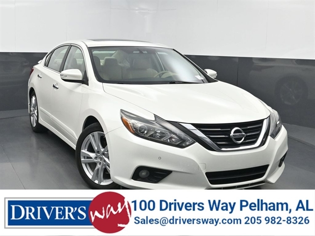 2017 Nissan Maxima