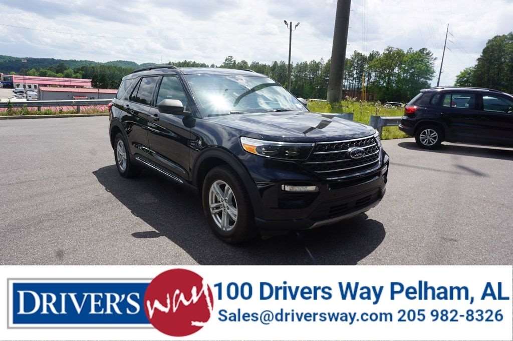 2021 Ford Explorer XLT 4WD's photo