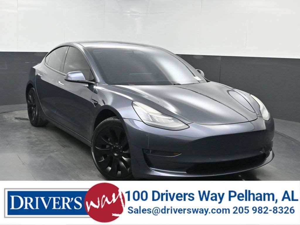 2019 Tesla Model 3 Standard Range Plus's photo