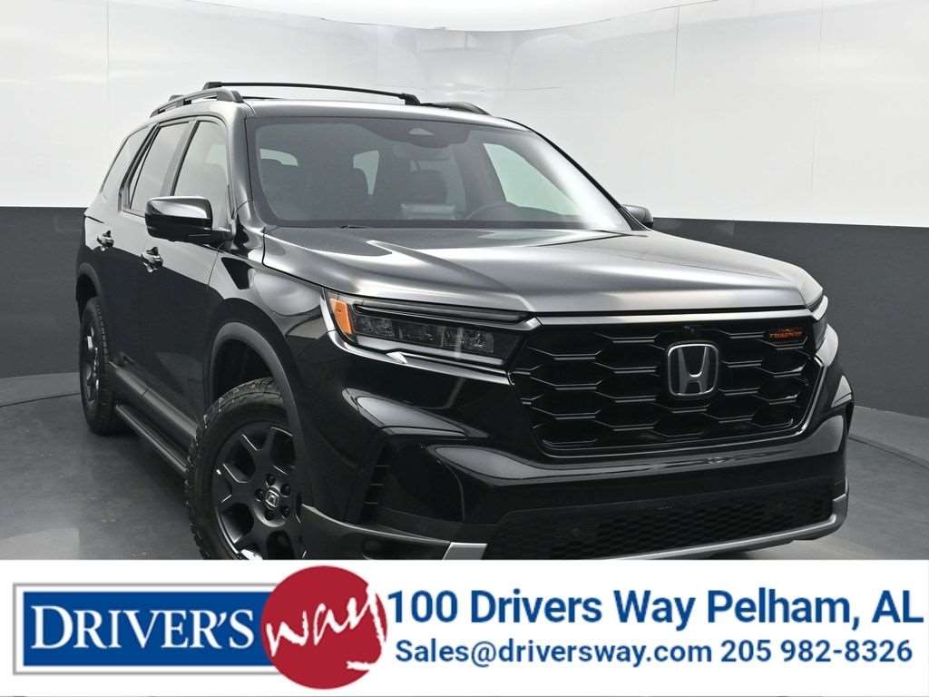 2024 Honda Pilot TrailSport AWD's photo