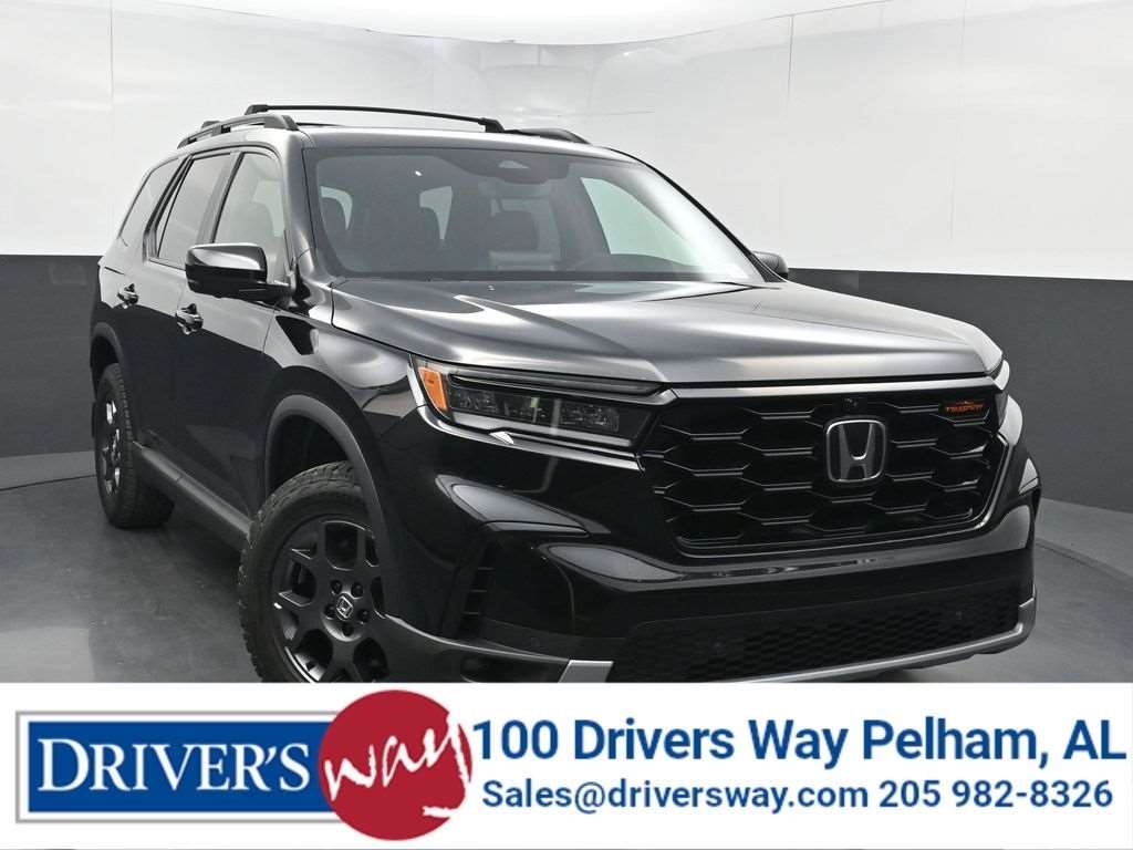 2024 Honda Pilot TrailSport AWD's photo