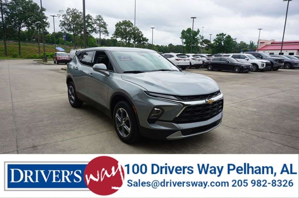 2024 Chevrolet Blazer 2.0T 2LT FWD's photo