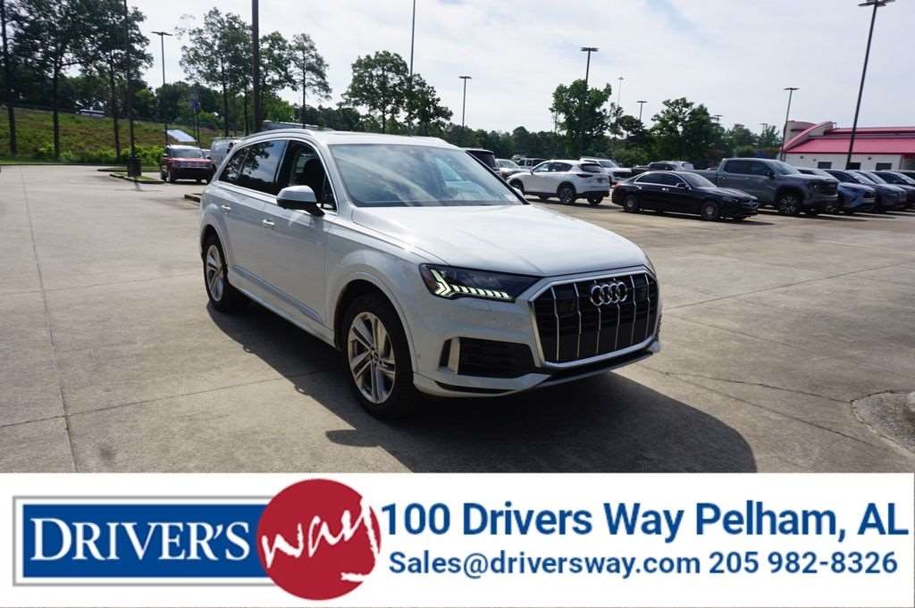 2024 Audi Q7 55 Premium Plus quattro Tiptronic's photo