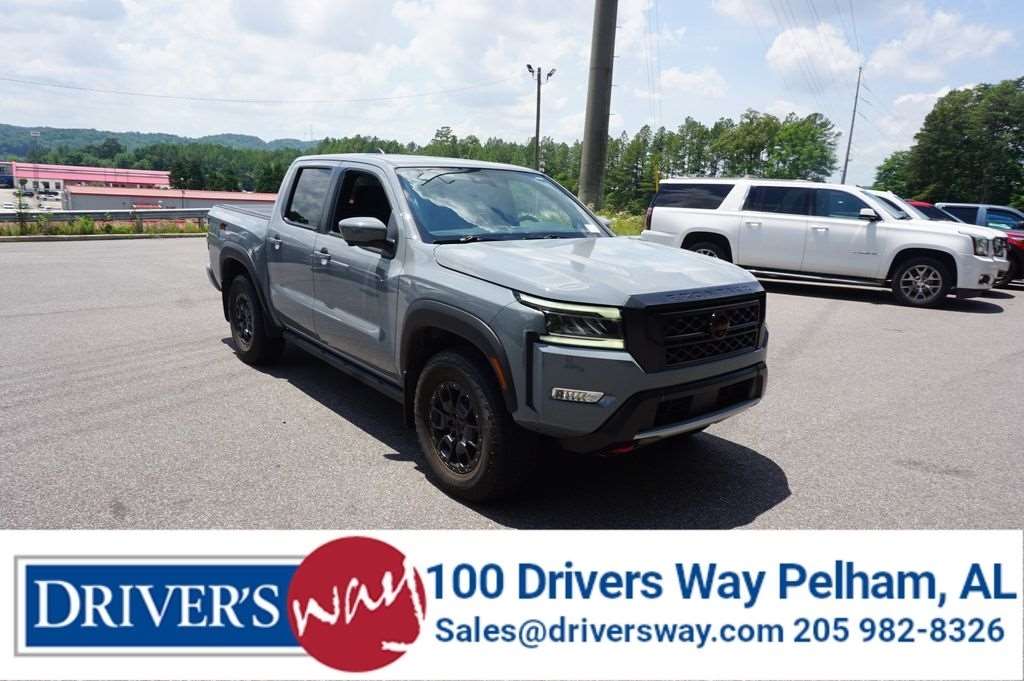 2023 Nissan Frontier PRO-4X Crew Cab 4X4's photo