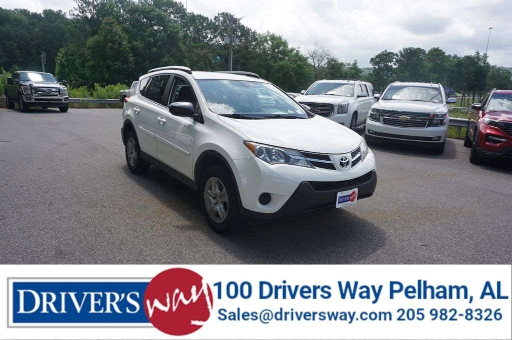 2014 Toyota RAV4 LE's photo