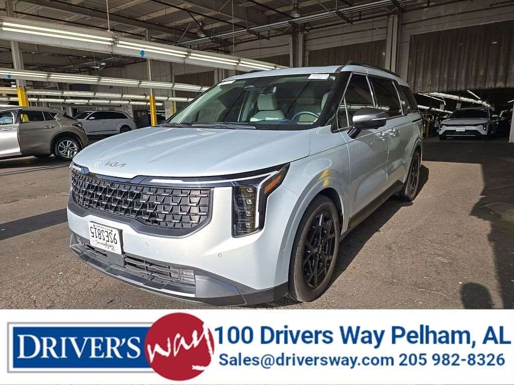 2025 Kia Sedona SX Prestige's photo