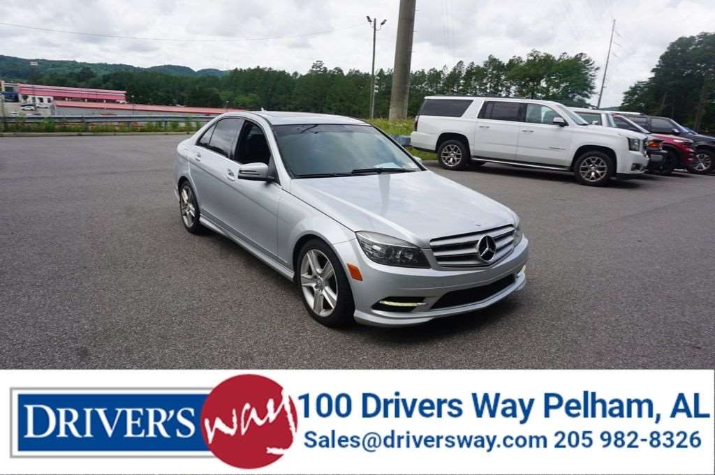 2011 Mercedes-Benz C-Class C300 Luxury's photo