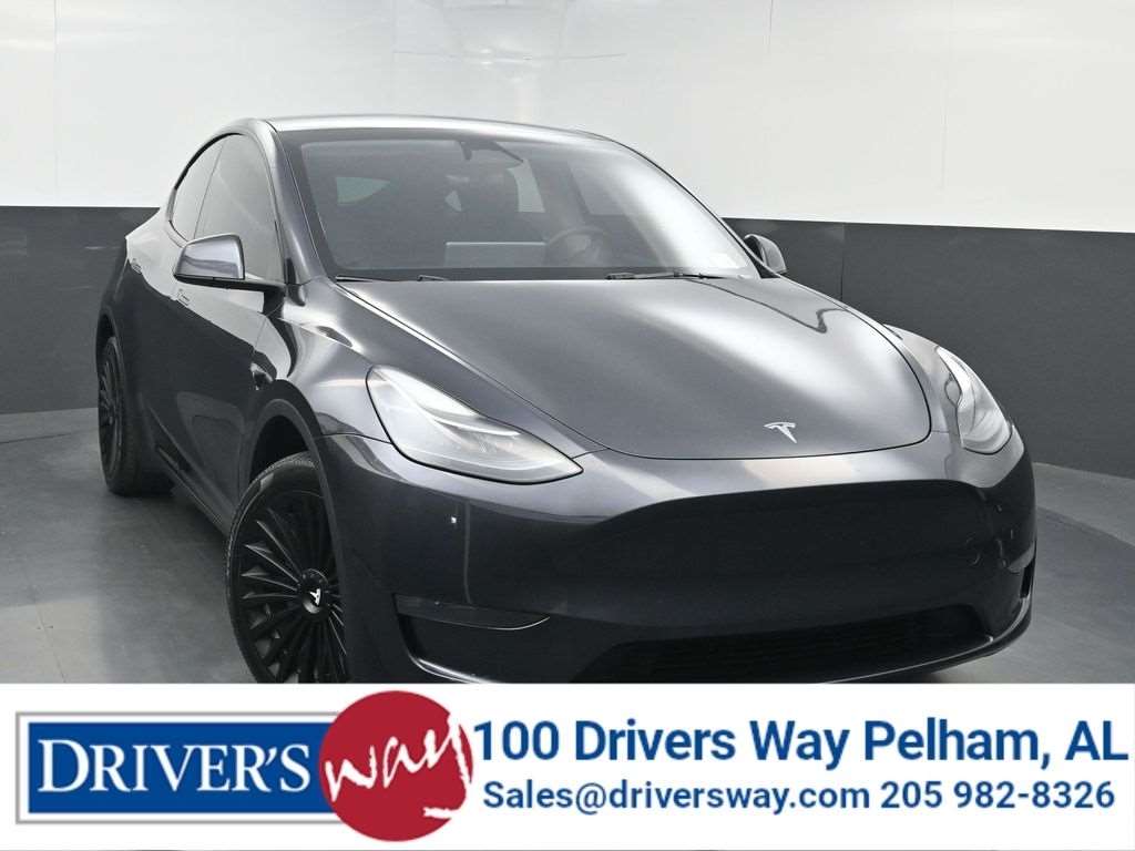 2024 Tesla Model Y Long Range Dual Motor All-Wheel Drive's photo