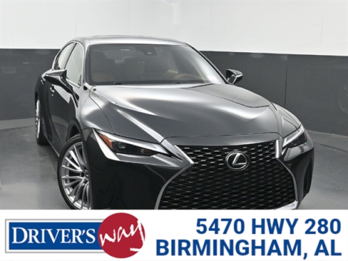 2025 LEXUS IS 300