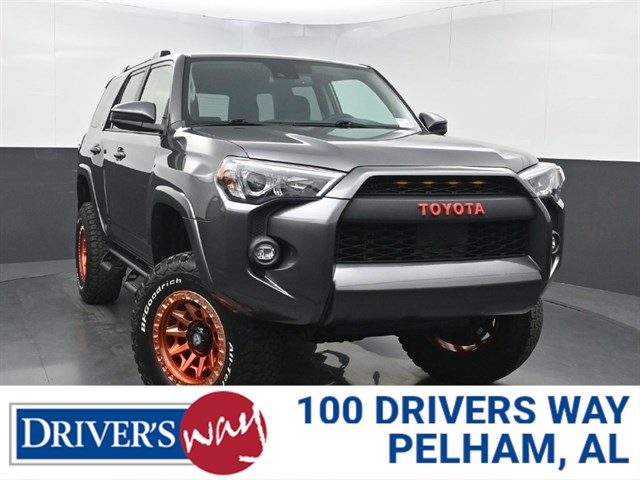 2022 Toyota 4RUNNER SR5