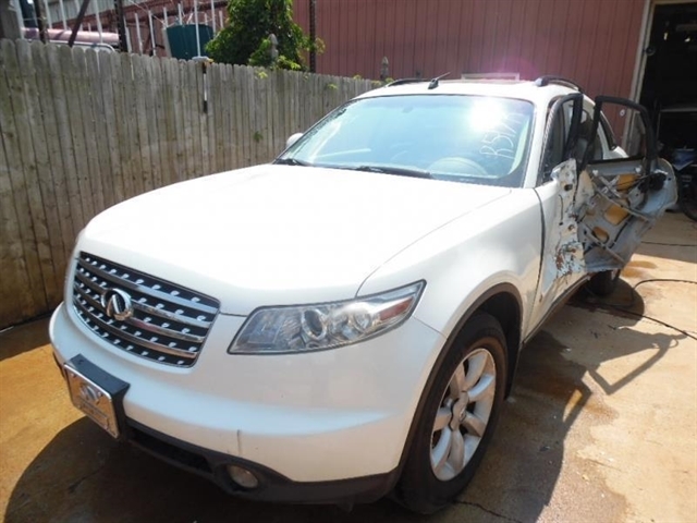 2004 INFINITI FX35