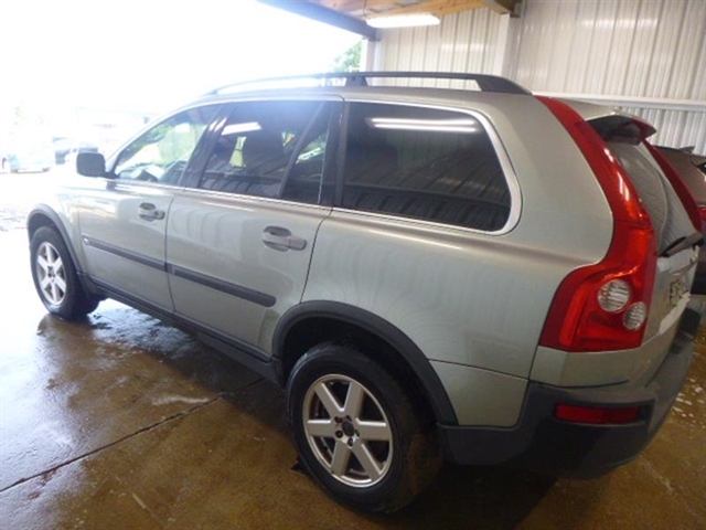 2004 Volvo XC90 Base - Photo 4