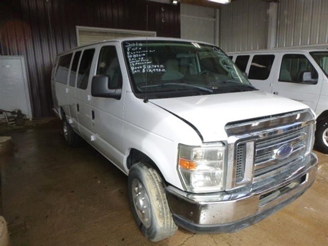 2012 ford econoline wagon