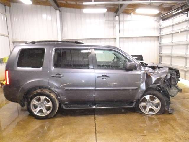2014 Honda Pilot EX-L - Photo 3