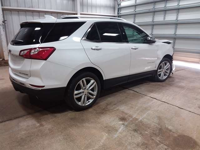 2019 Chevrolet Equinox AWD Premier 2.0T's photo