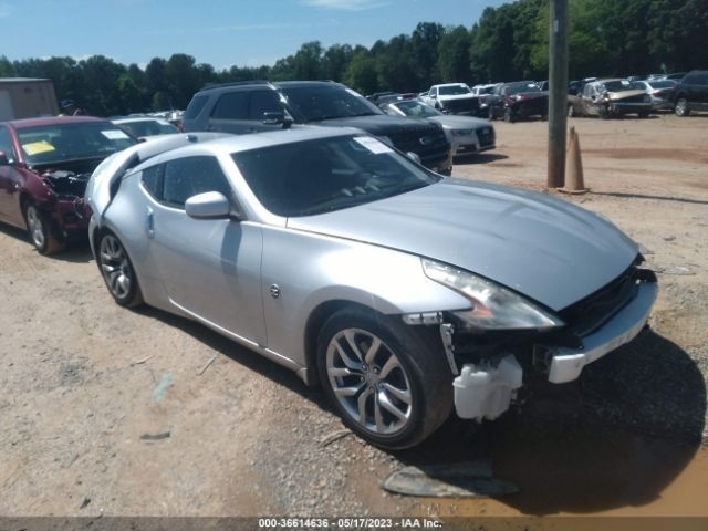2014 Nissan 370Z Coupe 7A/T's photo