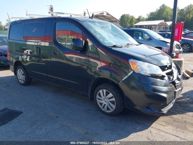 2021 Nissan NV200 SV's photo