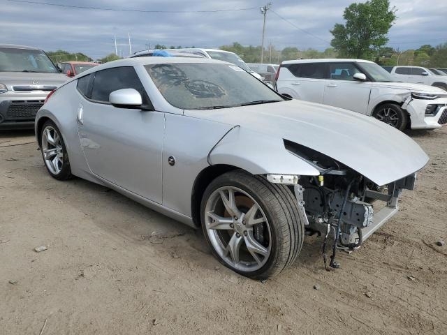 2011 Nissan 370Z Coupe 6MT's photo