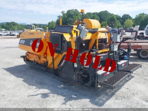 2020 LEEBOY 8520 PAVER