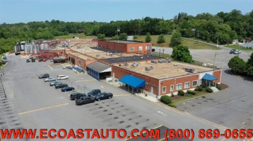 2020 COMMERCIAL WAREHOUSE & GARAGE FOR LEASE