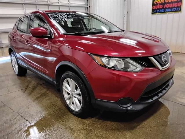 2019 Nissan Rogue Sport S FWD's photo