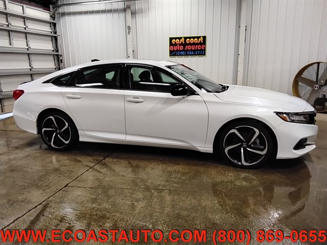 2021 Honda Accord Sport photo 2