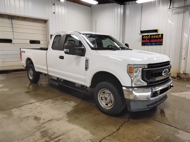 2022 Ford F-250 XL 4x4 SuperCab 8' Box's photo
