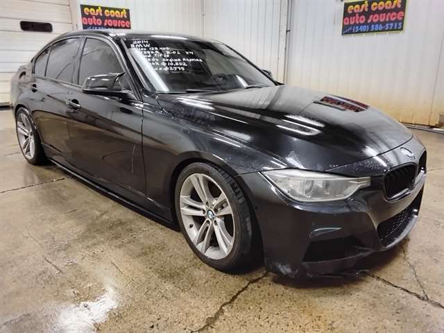 2014 BMW 3 Series 328i Sedan SULEV's photo