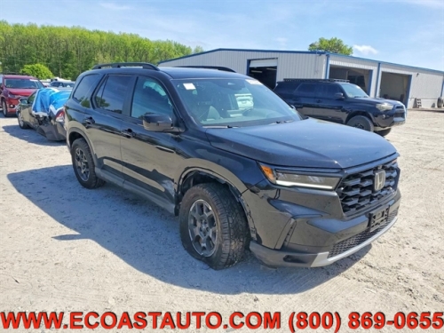 2025 Honda Pilot TrailSport AWD's photo