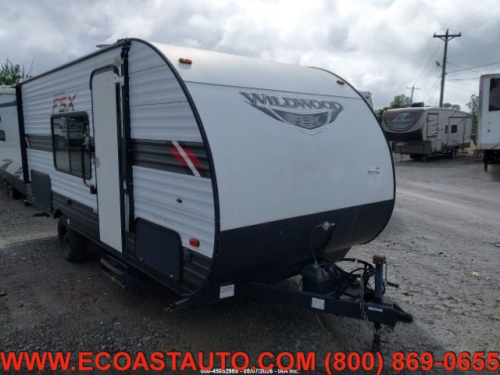 2020 FOREST RIVER WILDWOOD CAMPER