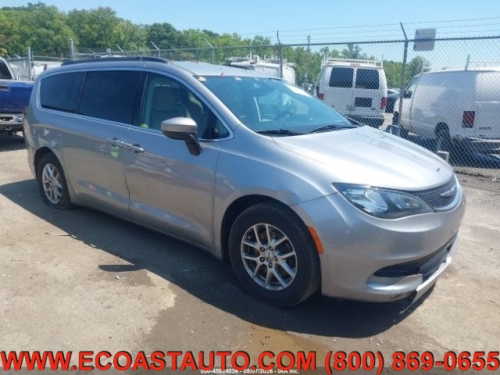 2021 Chrysler Voyager
