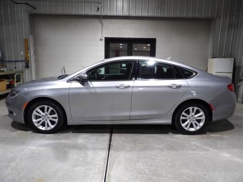 2015 Chrysler 200