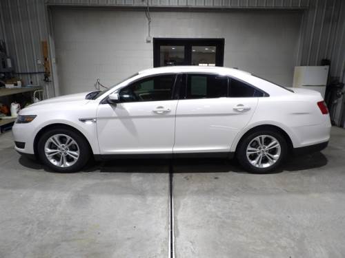 2016 Ford Taurus