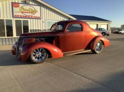 1937 STUDEBAKER DICTATOR