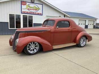 1937 STUDEBAKER DICTATOR