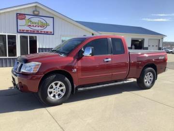 2004 NISSAN TITAN