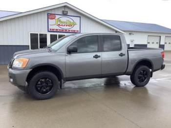 2014 Nissan Titan
