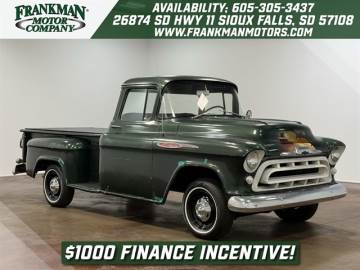 1957 CHEVROLET 3200