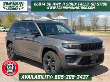 2022 JEEP GRAND CHEROKEE