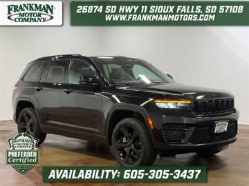 2024 JEEP GRAND CHEROKEE